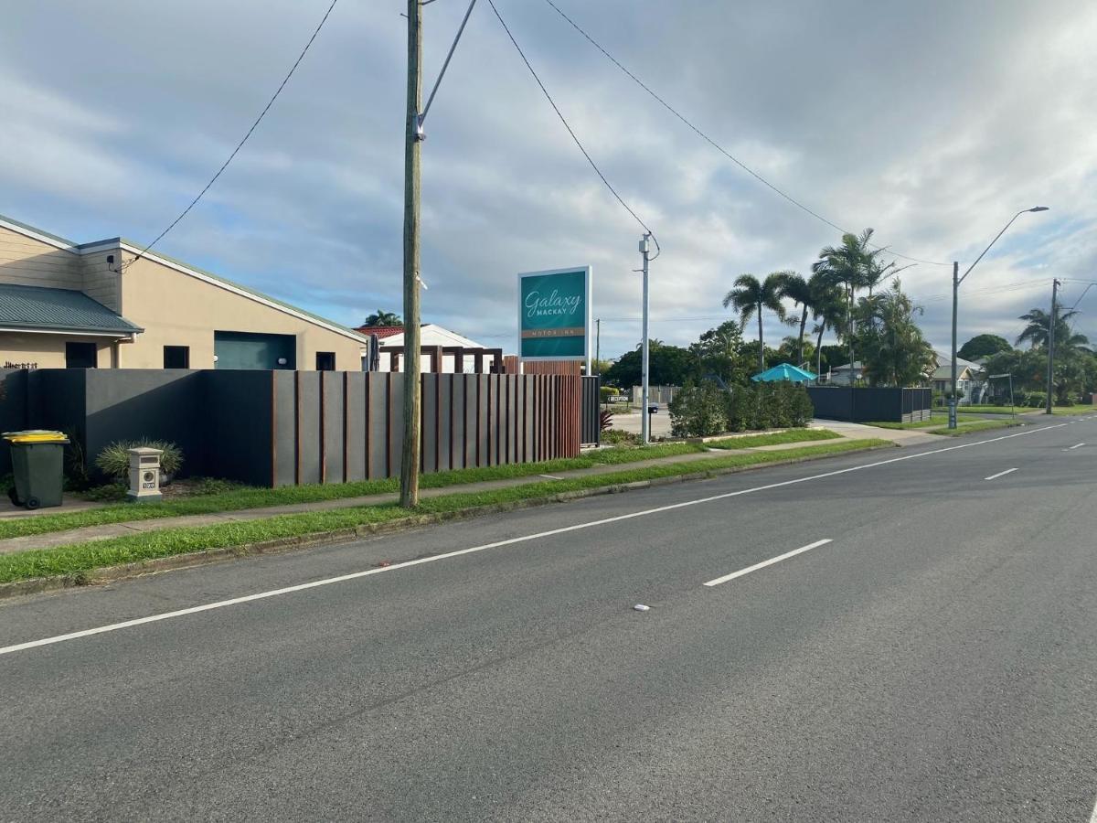 Galaxy Mackay Motor Inn Exterior foto