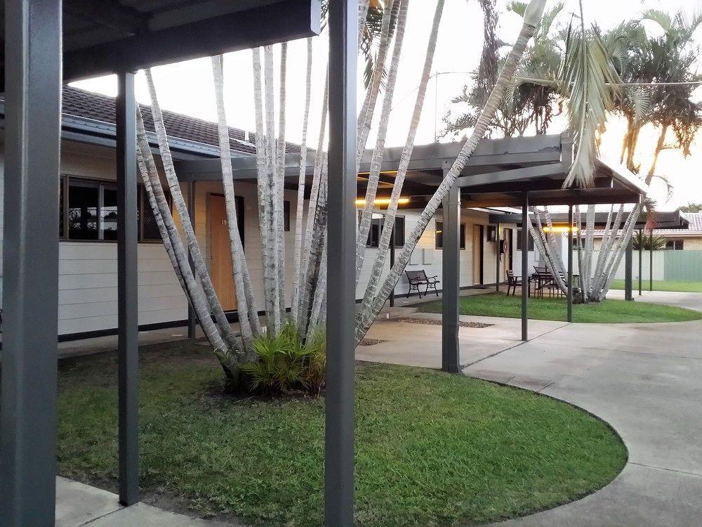 Galaxy Mackay Motor Inn Exterior foto